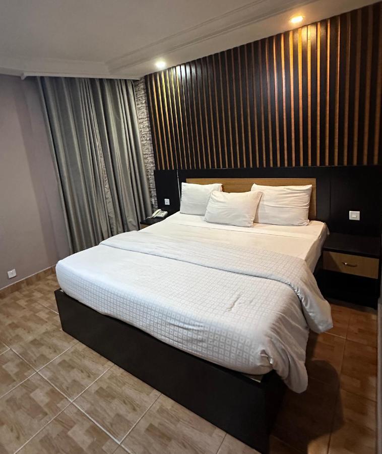 Msquare Hotel Gra Икея Экстерьер фото
