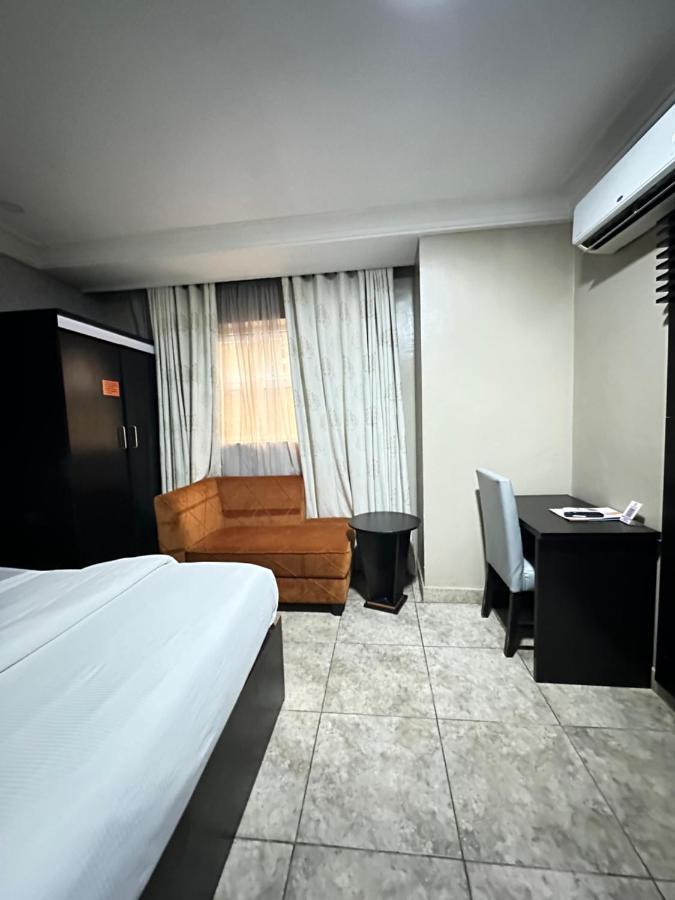 Msquare Hotel Gra Икея Экстерьер фото