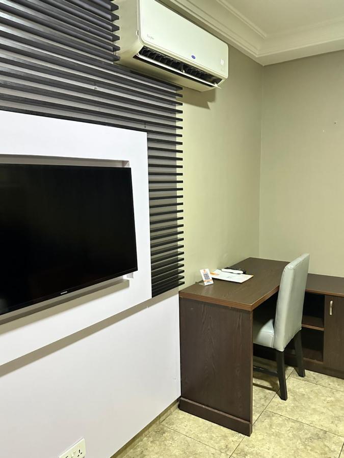 Msquare Hotel Gra Икея Экстерьер фото