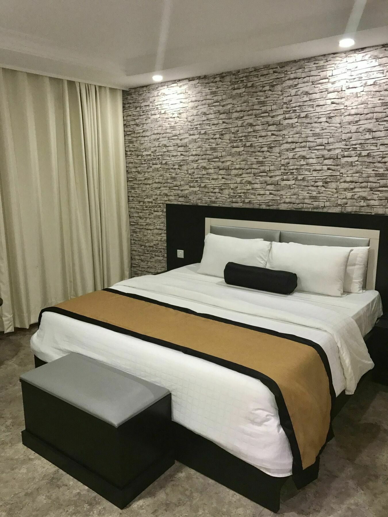 Msquare Hotel Gra Икея Экстерьер фото